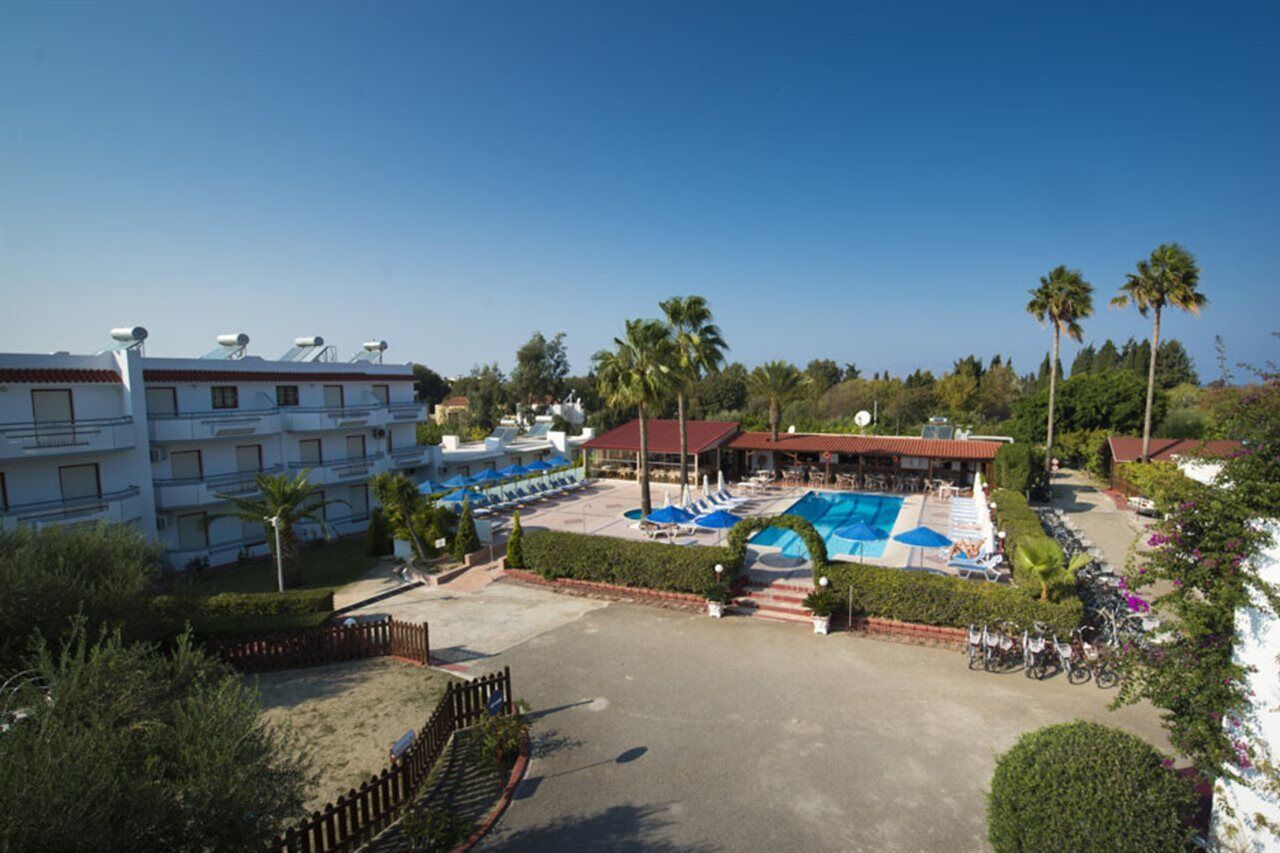 פסאלידי Sandys Studios Apartments And Log Villas מראה חיצוני תמונה